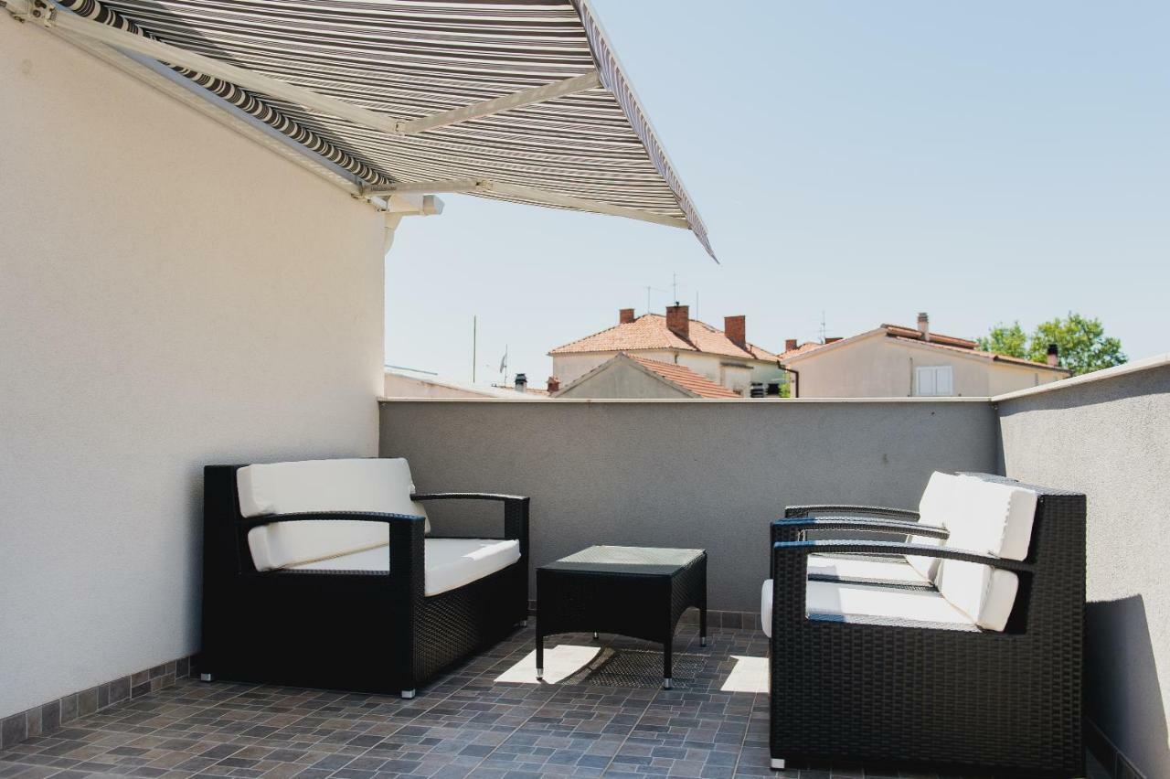 Apartment Ella Рогозниця Екстер'єр фото